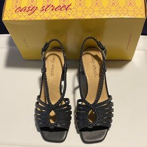 Easy Street Navy Strappy Women's Sandals